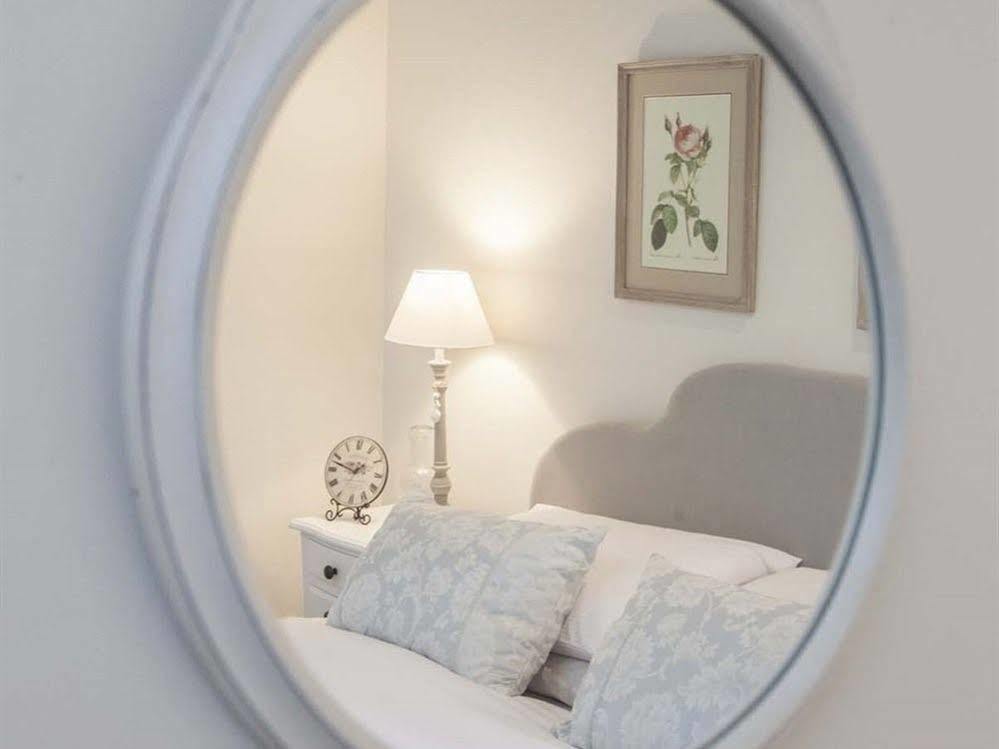 Linton Court Coach House Apartment เซ็ทเทิล ภายนอก รูปภาพ