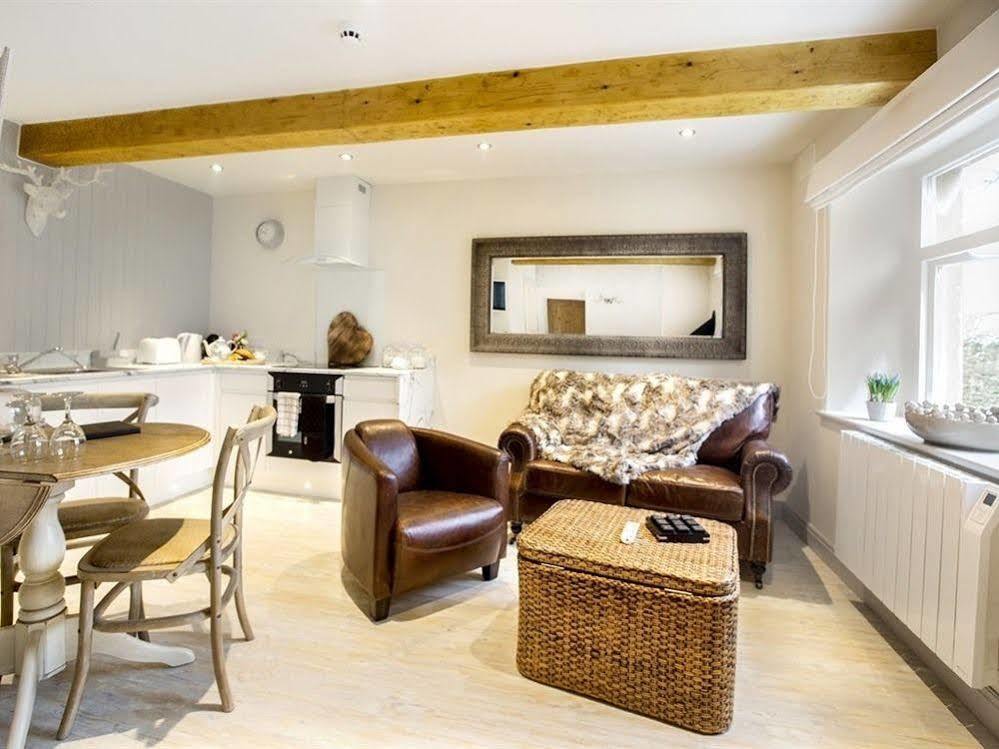 Linton Court Coach House Apartment เซ็ทเทิล ภายนอก รูปภาพ